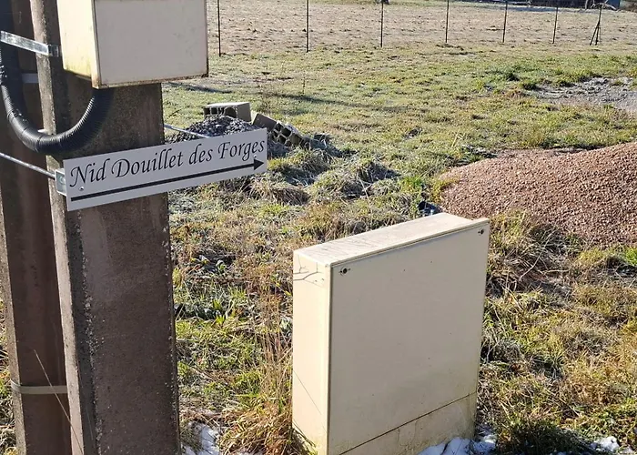 Nid Douillet Des Forges